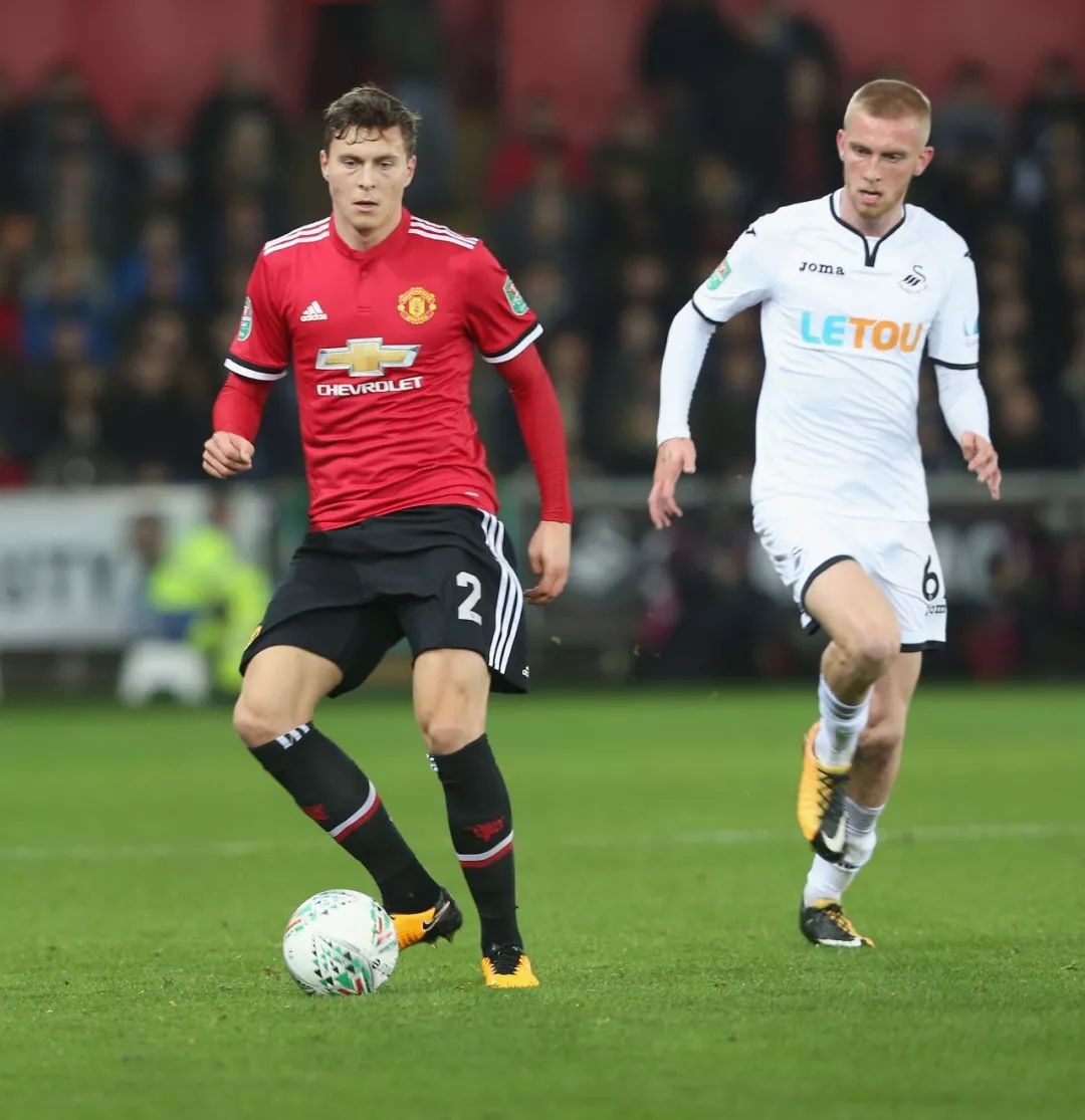 表现稳定 表现稳定