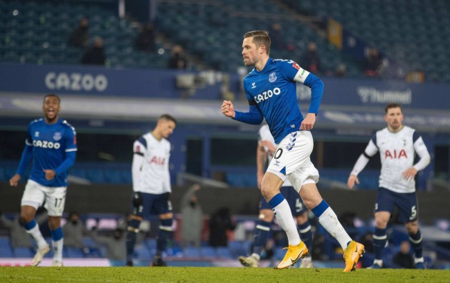 马刺与独行 马刺与独行